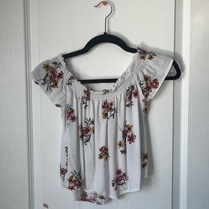 Over the shoulder floral tee shirt